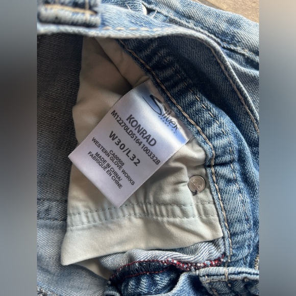 Men’s Silver Jeans - Picture 2 of 5